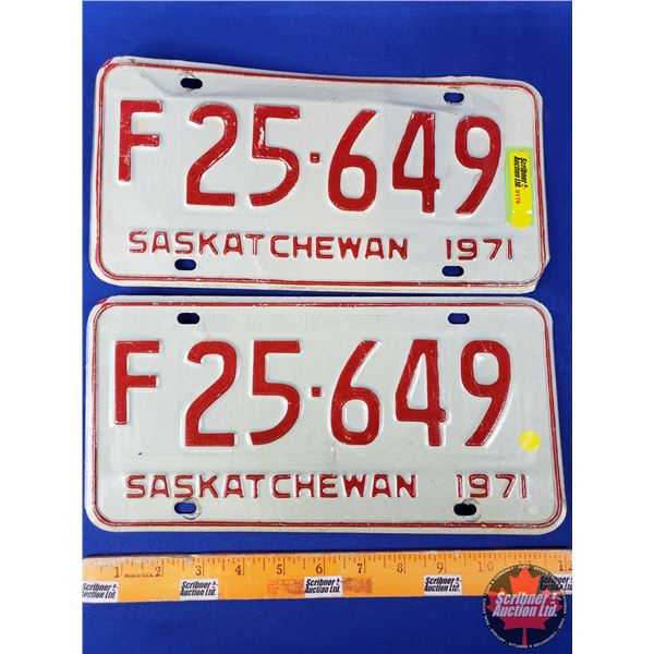Lic Plates Set : Saskatchewan 1971 (SEE PICS!)