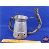 Image 4 : Oil Quart Jug with Bottom Flex Hose (10-1/2"H x 11"W x 5"D) (SEE PICS!)