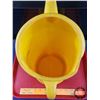 Image 5 : SHELL Gallon Oil Jug/Pitcher (Plastic - Yellow) (14"H) (SEE PICS!)
