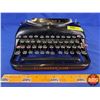Image 2 : REMINGTON 5 Typewriter "Remington Rand Limited" (Needs some TLC) (SEE PICS!)