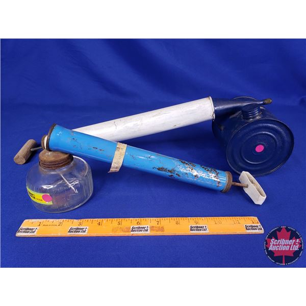 Hand Held Sprayers (2) (Largest measures : 19"L) (SEE PICS!)