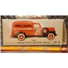 Image 12 : Truck Bank: "FRAM" 1936 Dodge Panel Delivery Die Cast Model Limited Edition (1/28 Scale) (Box Measur