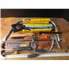 Image 1 : box of tools