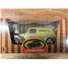 Image 1 : 40s ford canadian tire motor truck
