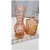 Image 3 : Pink depression glass vase & sugar dish - no spoon