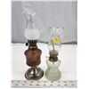 Image 1 : Pair of small oil lamps - Brown and Clear glass