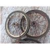 Image 3 : 4 small vintage wheels
