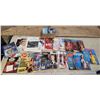 Image 1 : Large collection of magazines - Hockey, Sports Illustration, Hello! Canada, 2010 Canadian paper mone