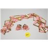 Image 1 : Vintage pink necklace & earrings