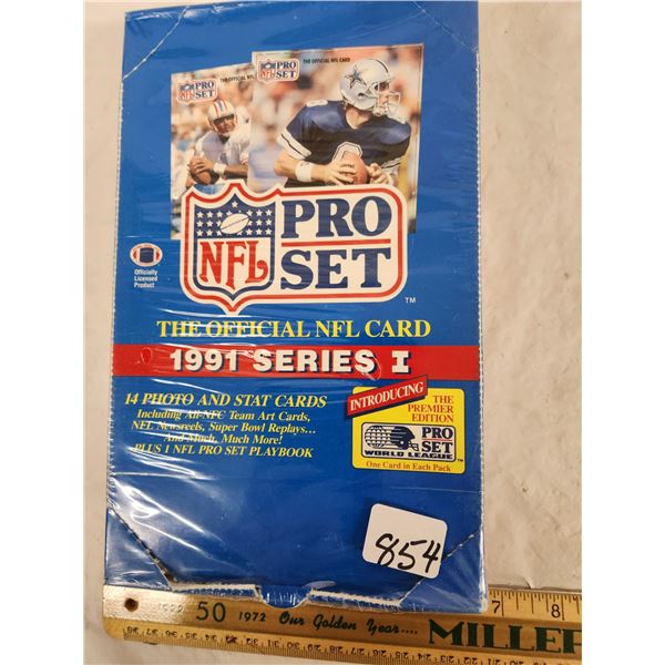 36 pack Box of 1991 Pro Set Football cards in box