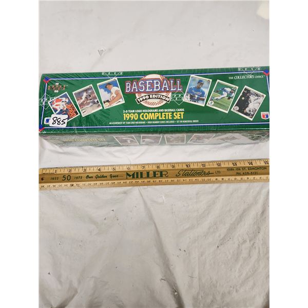 Set of 1990 Upper Deck Baseball sealed