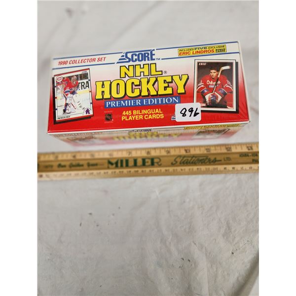 Set of 1990-91 Score Canadian NHL Hockey still sealed