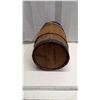 Image 3 : Small wooden barrel