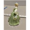 Image 4 : Royal Doulton figurine, Fair Maid, 1966, Made in England