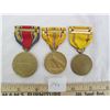 Image 2 : 3 American Worl War 2 Medals Pacific, Defense, Freedom