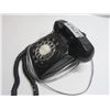 Image 2 : black rotary phone
