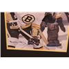 Image 3 : * Bobby Orr Framed Autographed Sports Illustrated Cover Picture w/ Certificate of Authentication - 2