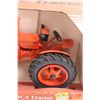 Image 3 : Liberty Classics by Spec Cast Case International DC Tractor Die Cast - 1/16
