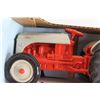 Image 2 : ERTL Ford 8N Tractor Die Cast - 1/16