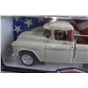 Image 2 : ERTL American Muscle 1955 Chevy 3100 Cameo Die Cast - 1/18