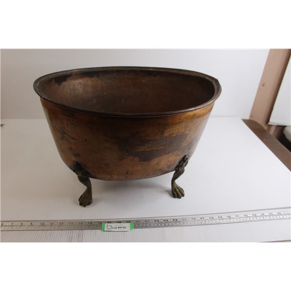 Lion Paw Copper Hod - 19 1/2" x 16"