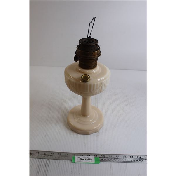 Milk Glass Aladdin Lincoln Drape Kerosene Lamp Base