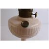 Image 3 : Milk Glass Aladdin Lincoln Drape Kerosene Lamp Base