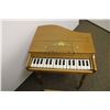 Image 4 : 1960s Vintage Child's Baby Grand Piano with Bench - 16" Tal lx 15" Deep - Works, some rods need to b