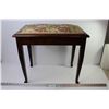 Image 1 : * Padded Bench/Foot Stool