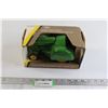 Image 1 : ERTL John Deere 1953 Model "60" Orchard Tractor Collector's Edition Die Cast - 1/16
