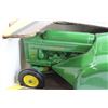 Image 2 : ERTL John Deere 1953 Model "60" Orchard Tractor Collector's Edition Die Cast - 1/16