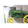 Image 2 : John Deere "BO" Tractor on Steel Die Cast - 1/16