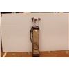 Image 1 : * Vintage Golf Clubs in Golf Bag (2) Putters (3) Drivers
