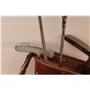 Image 8 : * Vintage Golf Clubs in Golf Bag (2) Putters (3) Drivers