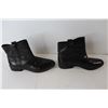 Image 2 : Pair of Ladies Boots - Leather - Size 9