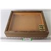 Image 1 : Small Seller Display Box (12 3/4" x 15")