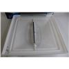 Image 2 : RV Vent Lid