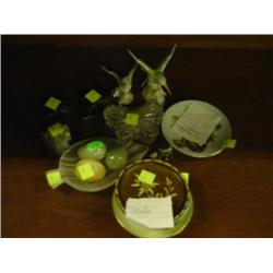 15 PIECES OF MISC ANIMALS AND PORCELAIN