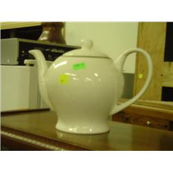 WHITE TEAPOT