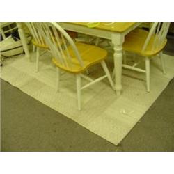 WHITE AREA CARPET