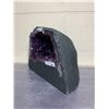 Image 3 : AMETHYST CATHEDRAL GEODE 8.2KG RETAIL $4000 APPROX 7X10.5" (BRAZIL)