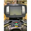 Image 2 : *UNKNOWN WORKING CONDITION* LIFE FITNESS 95T TREADMILL (125V NEMA 5-20 PLUG END)