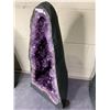 Image 2 : AMETHYST CATHEDRAL GEODE 24.1KG APPROX 21X10.5"
