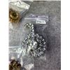 Image 6 : LOT OF ASSORTED FASHION JEWELRY