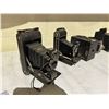 Image 3 : LOT OF 9 ANTIQUE CAMERAS AND A LEVEL