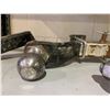 Image 3 : LOT OF 3 TRUCK TOW BALLS
