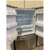 Image 2 : KENMORE STAINLESS STEEL FRENCH DOOR FRIDGE WITH ICE AND WATER