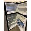 Image 2 : WHIRLPOOL STAINLESS STEEL FRIDGE WITH WATER