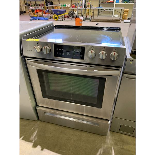 FRIGIDAIRE STAINLESS STEEL 5 BURNER STOVE