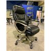 Image 2 : ROLLING OFFICE CHAIR